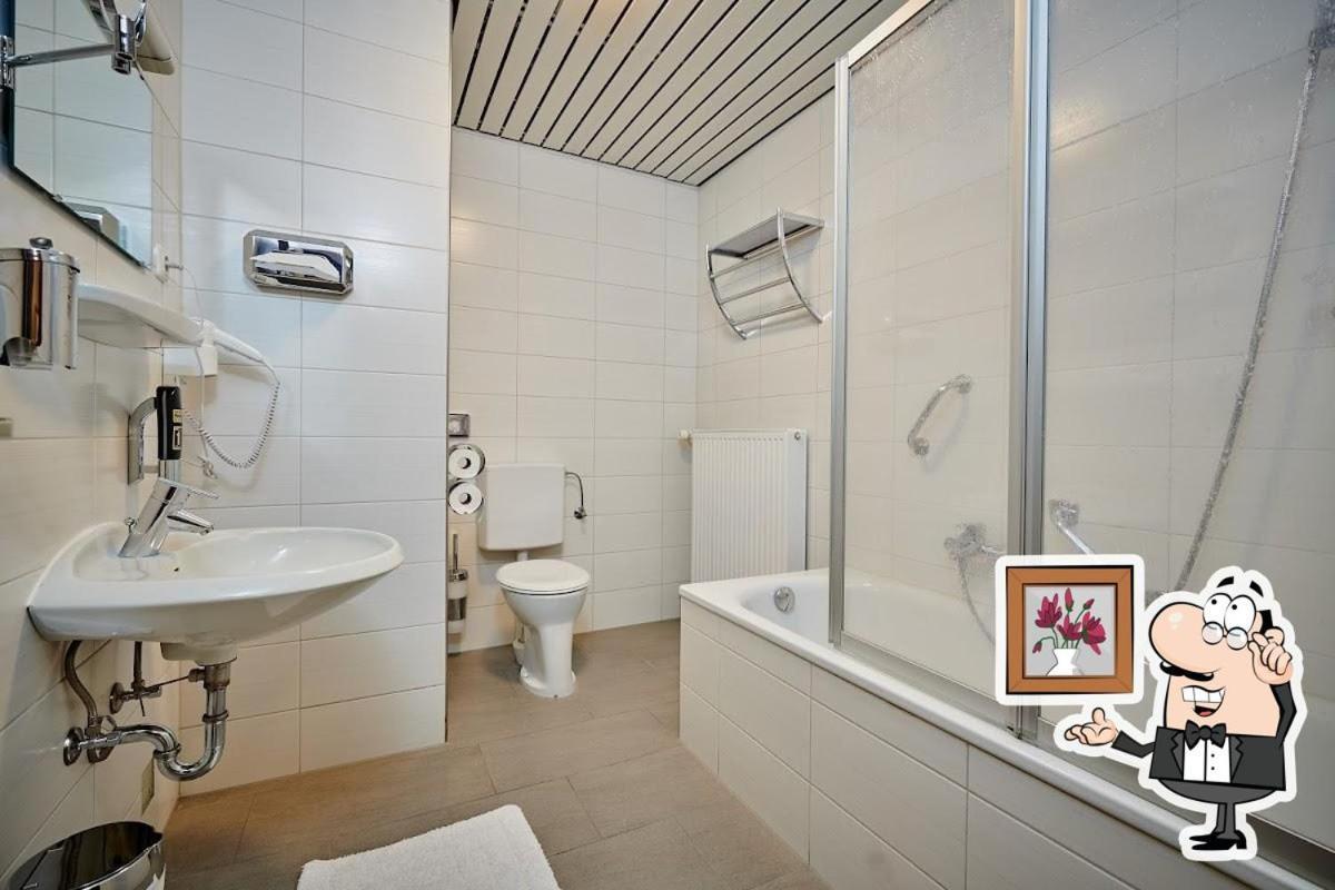 Hotel Giamas Straubing Ngoại thất bức ảnh